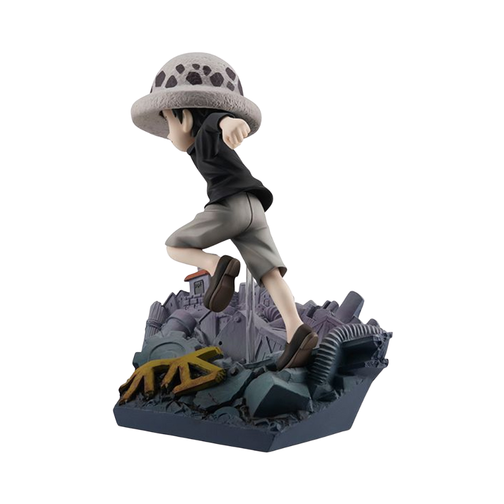 One Piece – Trafalgar Law RUN! RUN! RUN! G.E.M. Series Figure by MegaHouse | Childhood Version Anime Collectible Statue